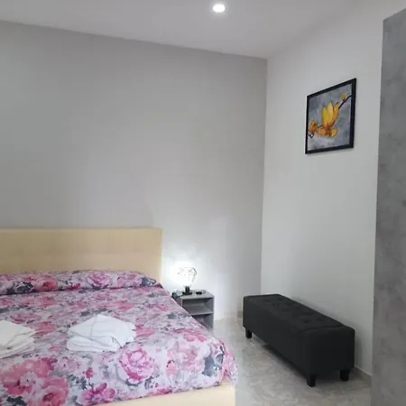 Ferienwohnung Petit Bijou Civitavecchia Exterior foto